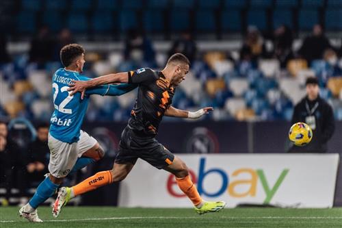 Naples contre Turin