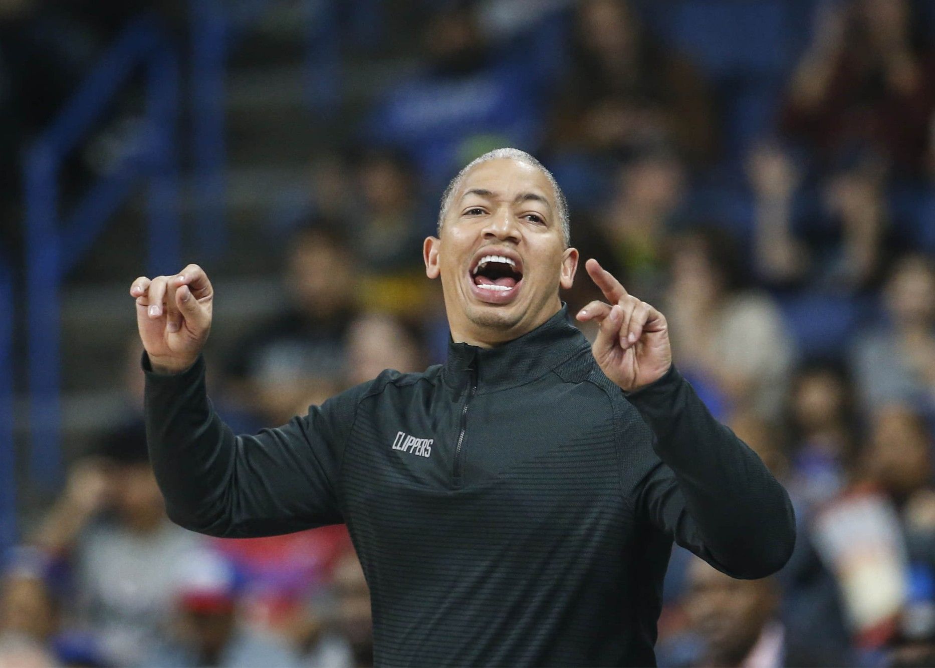 TA compte les entraîneurs qui ont été licenciés le plus rapidement en début de saison de l'histoire : Tyronn Lue, Nash et d'autres sont sur la liste
